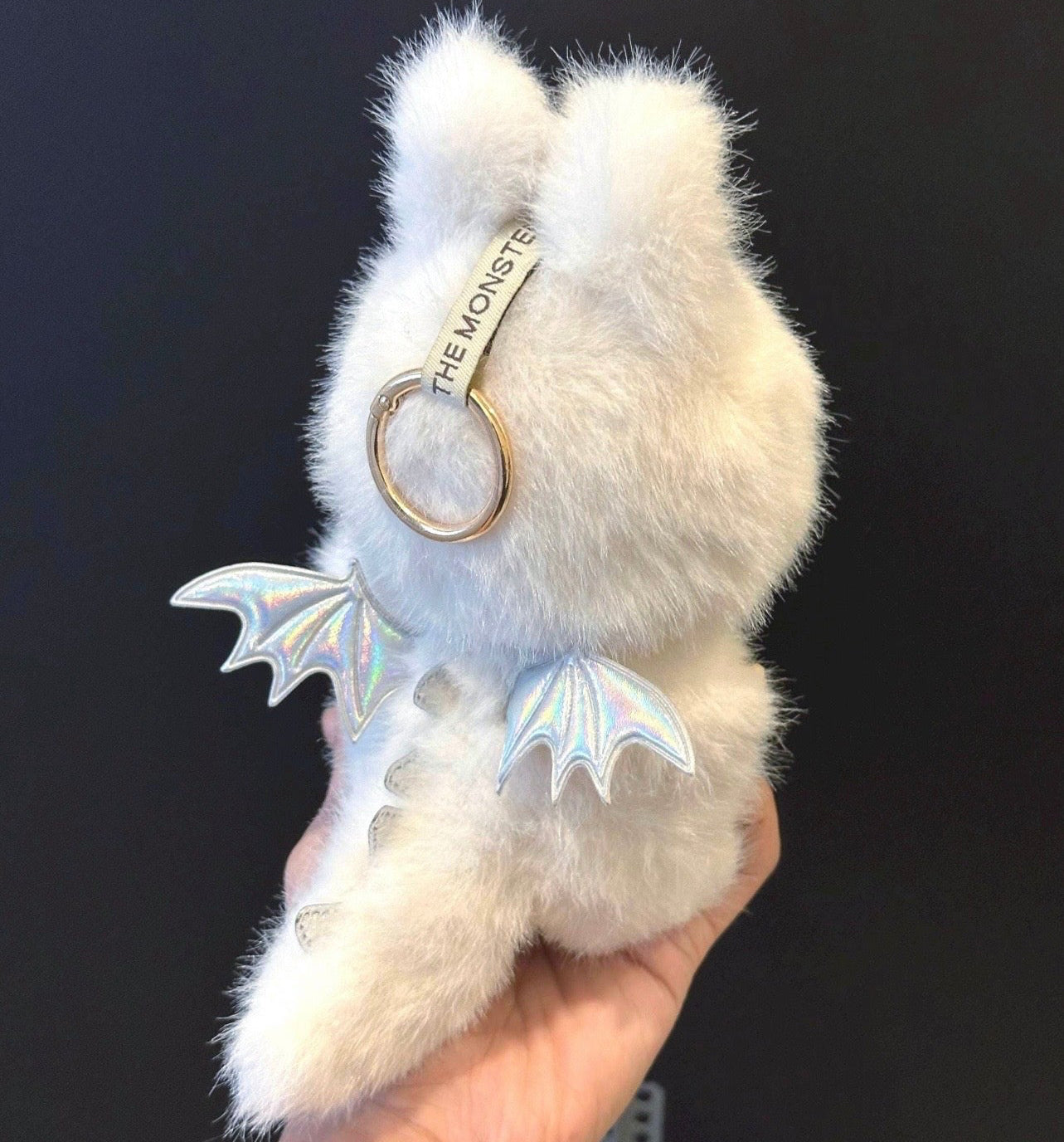 THE MONSTERS - Mini White ANGEL IN CLOUDS Vinyl Doll